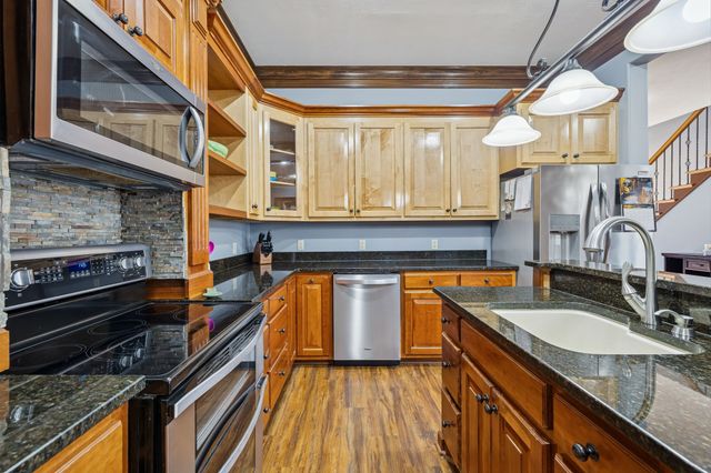 480 Defeated Creek Rd, Centerville, TN 37033