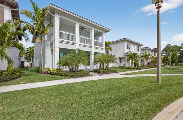13400 Bernoulli Way, Palm Beach Gardens, FL 33418