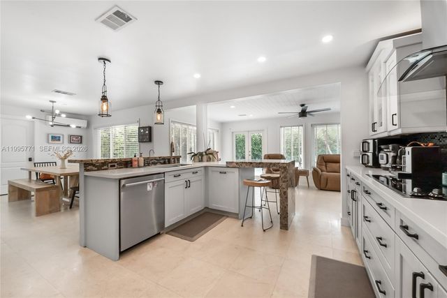 15330 SW 144th Ter, Miami, FL 33196