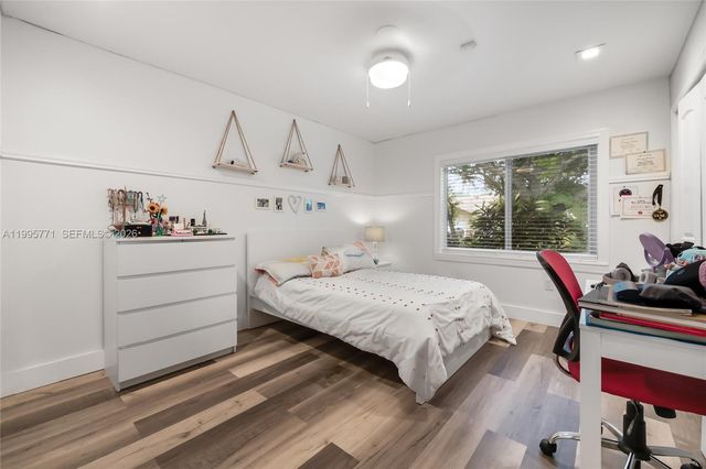 15330 SW 144th Ter, Miami, FL 33196