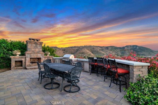 11370 Highridge Court, Santa Rosa, CA 93012