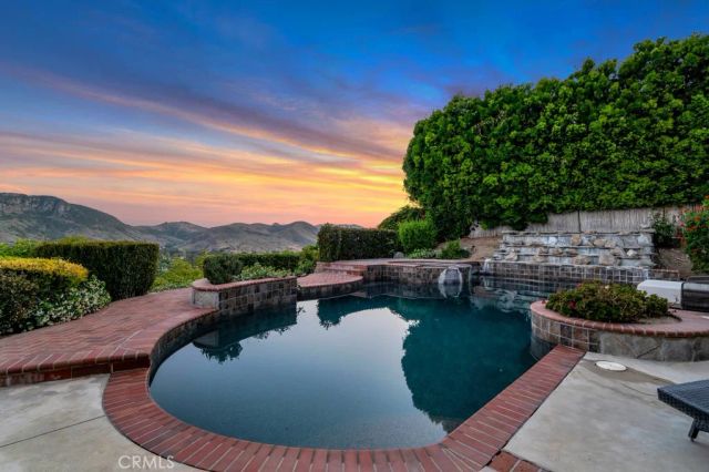 11370 Highridge Court, Santa Rosa, CA 93012