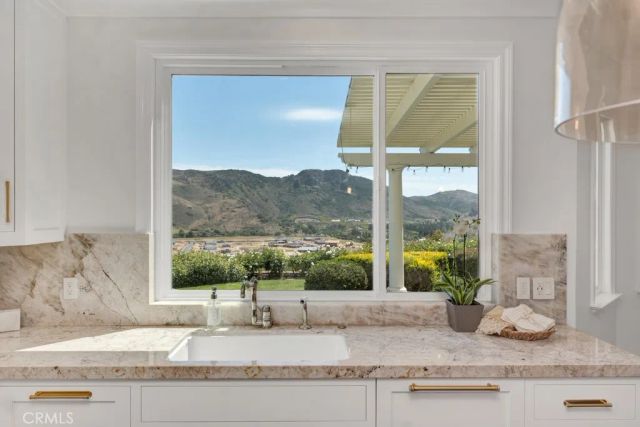 11370 Highridge Court, Santa Rosa, CA 93012