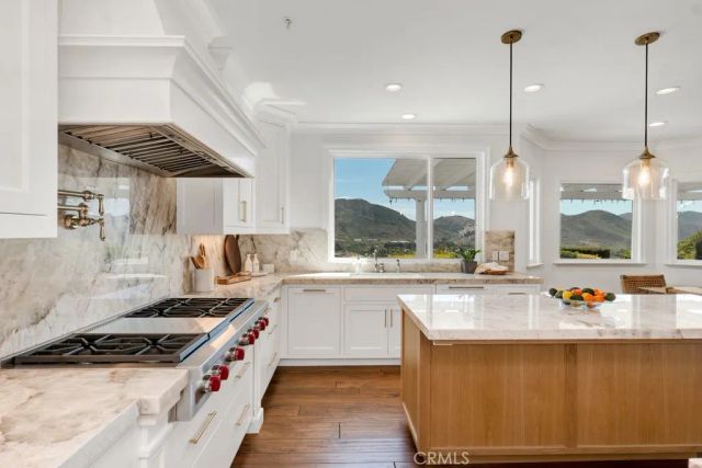 11370 Highridge Court, Santa Rosa, CA 93012