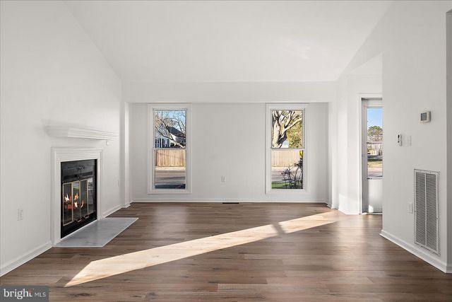 302 FRANKLIN AVE, Berlin, MD 21811