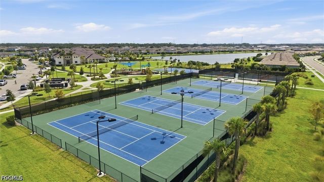 11035 Hanging Vine DR, Fort Myers, FL 33913