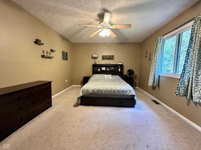 3170 N Country Club Road, Martinsville, IN 46151