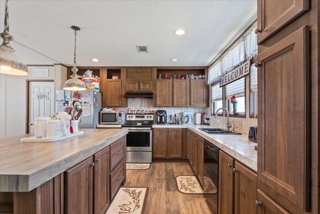 230 Rio Rim Road, Gholson, TX 76705