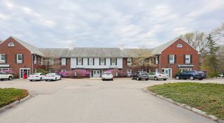 555 Pleasant St 206, Attleboro, MA 02703
