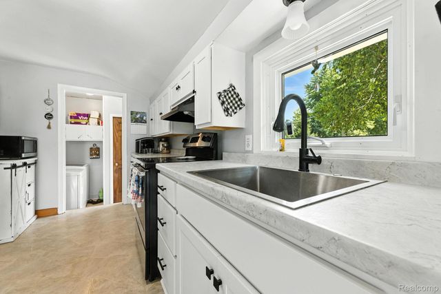 3747 Brown Road, Croswell, MI 48422