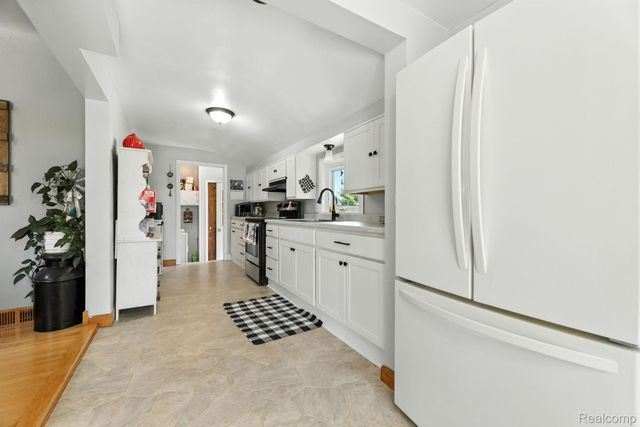 3747 Brown Road, Croswell, MI 48422