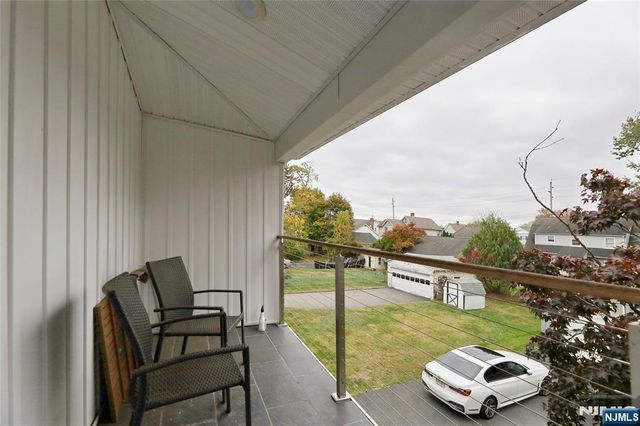 84 Center Avenue, Little Falls, NJ 07424