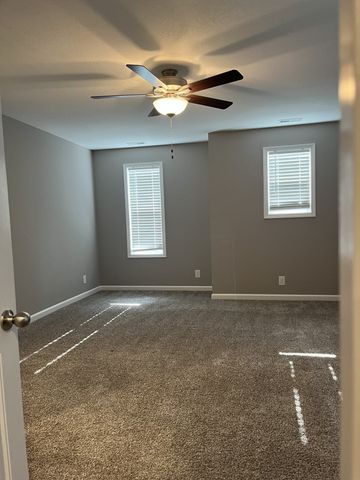 718 Perkins Ave, Clarksville, TN 37040