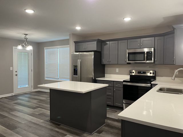 718 Perkins Ave, Clarksville, TN 37040