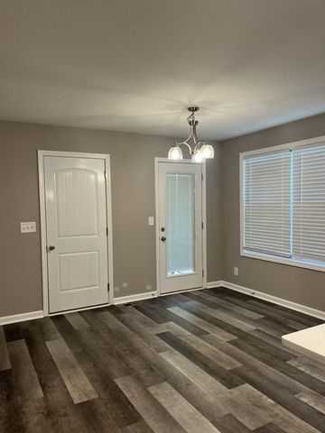 718 Perkins Ave, Clarksville, TN 37040