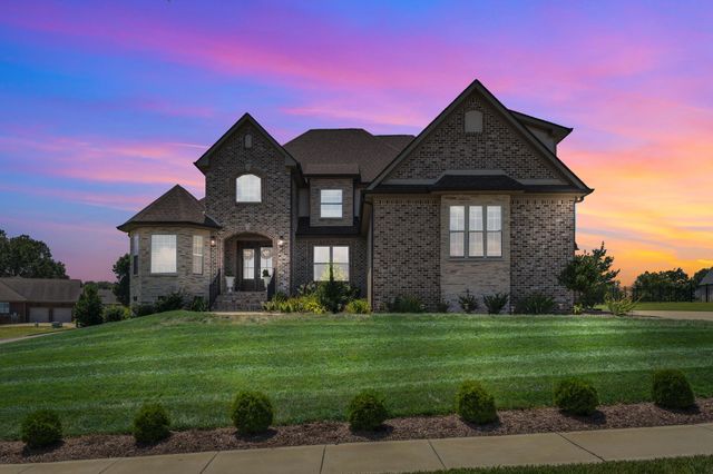 1484 Overlook Pointe, Clarksville, TN 37043