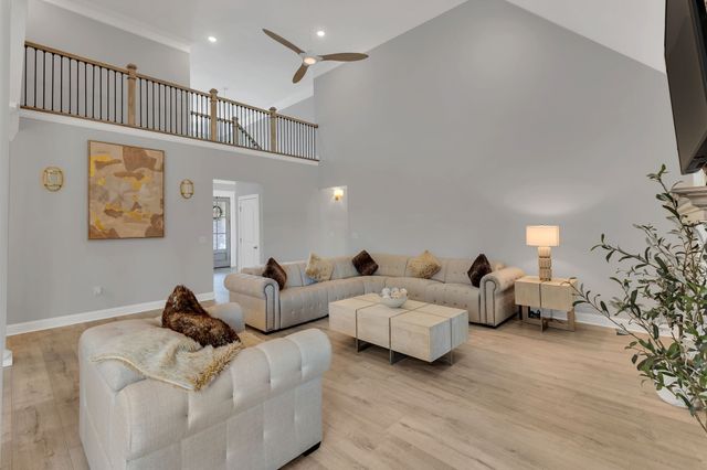 1484 Overlook Pointe, Clarksville, TN 37043