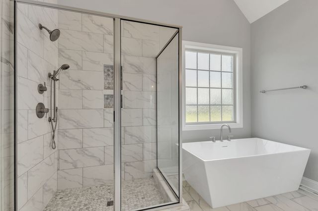 1484 Overlook Pointe, Clarksville, TN 37043