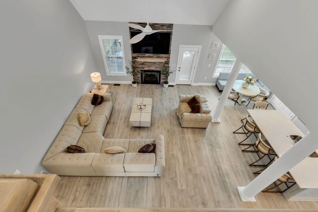 1484 Overlook Pointe, Clarksville, TN 37043