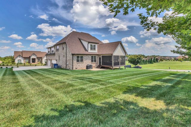 1484 Overlook Pointe, Clarksville, TN 37043