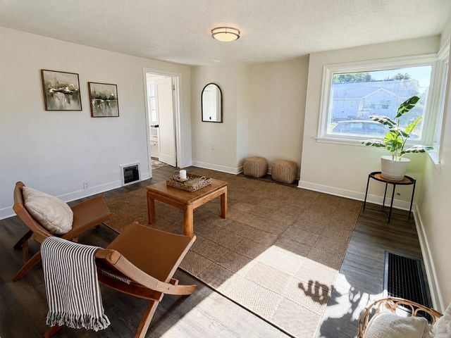 339 W Longfellow Ave, Spokane, WA 99205