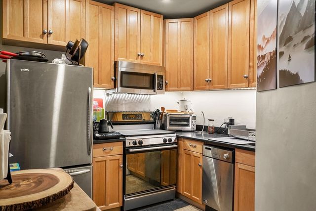 70 Revere Street 3, Boston, MA 02114