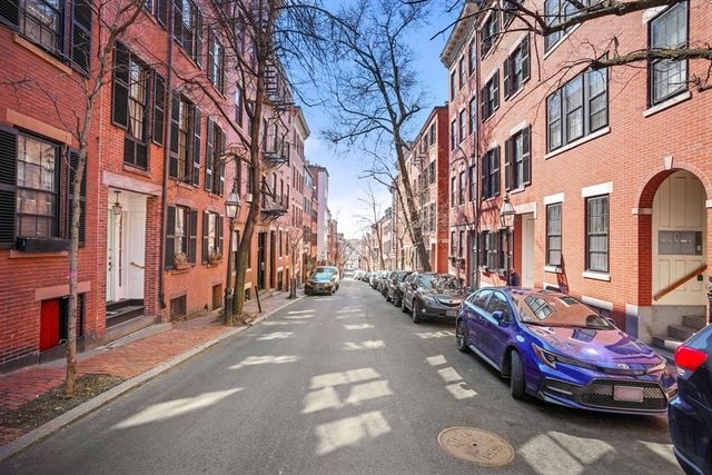 70 Revere Street 3, Boston, MA 02114