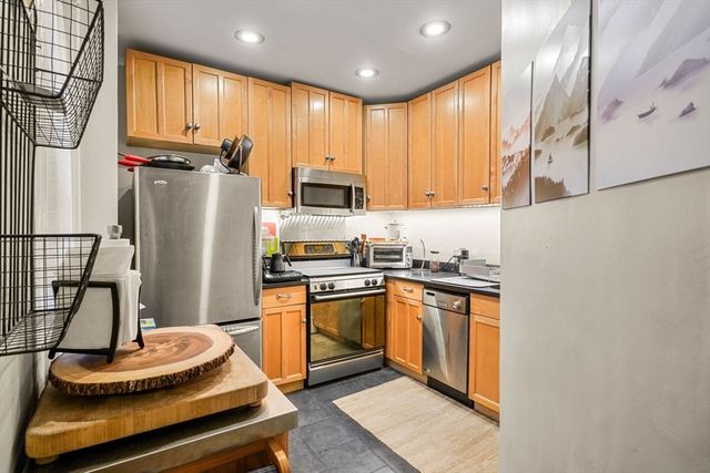 70 Revere Street 3, Boston, MA 02114