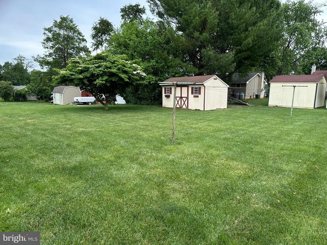 666 JANE AVE, Mount Joy, PA 17552