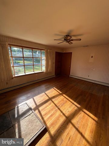 666 JANE AVE, Mount Joy, PA 17552