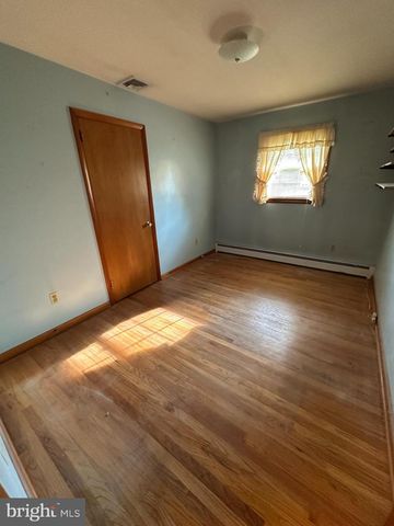 666 JANE AVE, Mount Joy, PA 17552