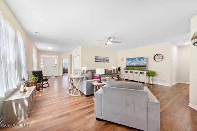 71 Golf View Drive, Little Egg Harbor, NJ 08087