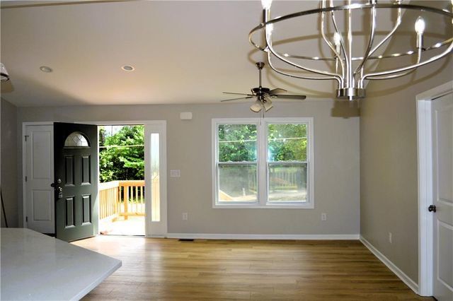 126 Lucinda Lane, Fayetteville, GA 30214