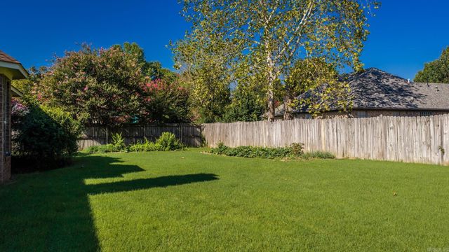 3150 Carroll, Conway, AR 72034