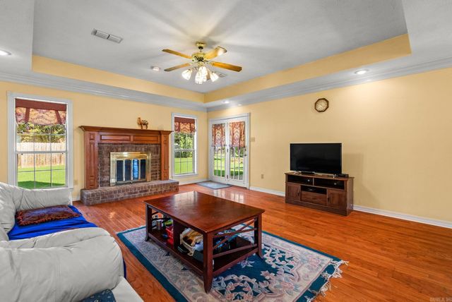 3150 Carroll, Conway, AR 72034