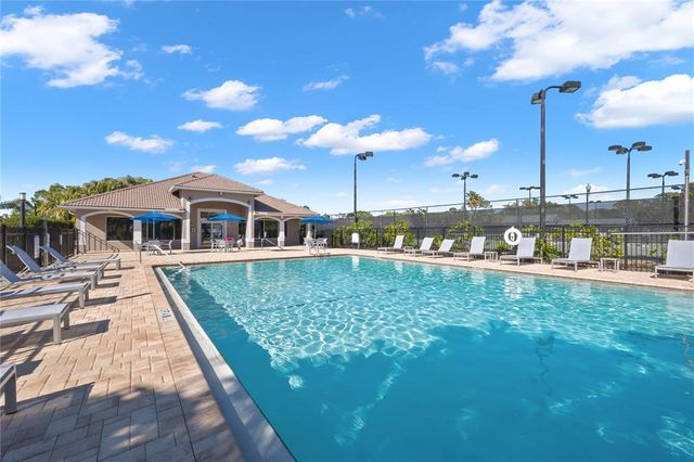 4640 TOWER HILL LANE 2325, Sarasota, FL 34238