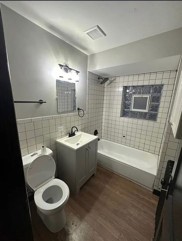 7611 S Green Street, Chicago, IL 60620
