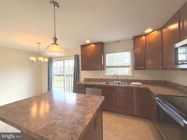 232 MORLATT LN, Martinsburg, WV 25404