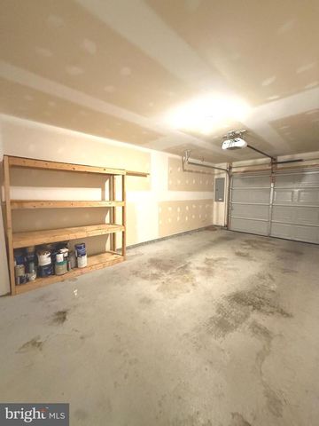 232 MORLATT LN, Martinsburg, WV 25404