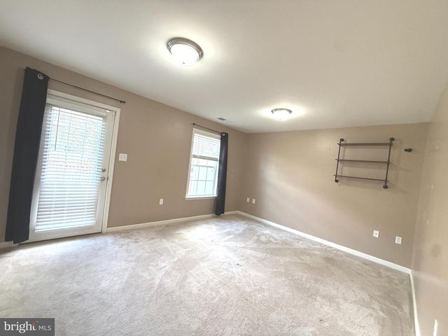 232 MORLATT LN, Martinsburg, WV 25404