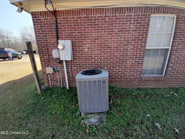 133 Wildwood Boulevard, Jackson, MS 39212