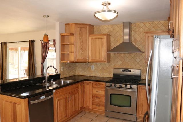 11235 Brockway Street, El Cajon, CA 92021