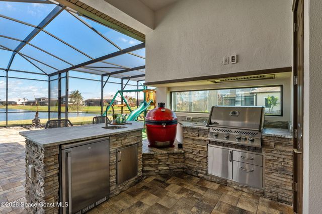 3638 Lake Adelaide Place, Rockledge, FL 32955