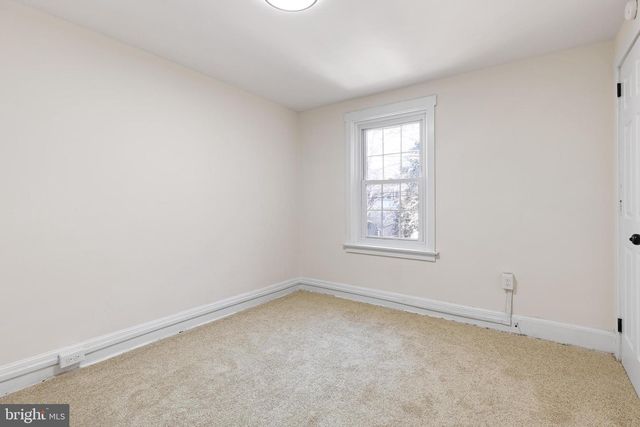 19 DENHAM AVE, Claymont, DE 19703