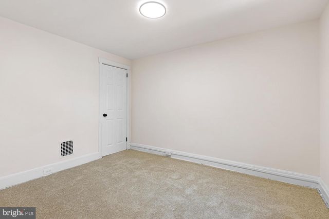 19 DENHAM AVE, Claymont, DE 19703