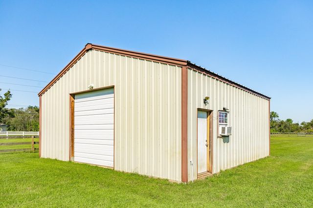 16211 Tankersley Drive, Rosharon, TX 77583