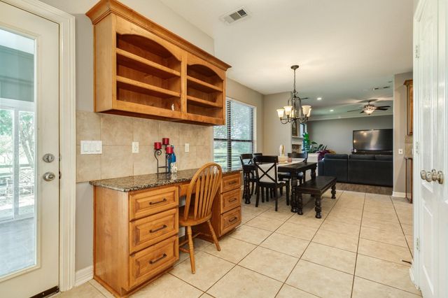 16211 Tankersley Drive, Rosharon, TX 77583