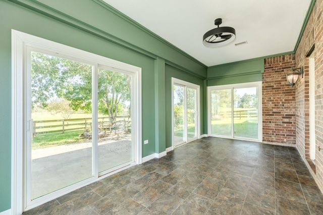 16211 Tankersley Drive, Rosharon, TX 77583