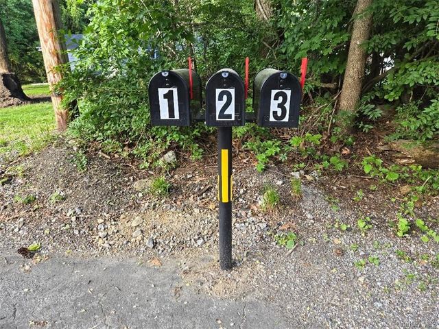 3074 Lexington Avenue 2, Mohegan Lake, NY 10547