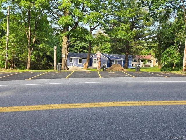 3074 Lexington Avenue 2, Mohegan Lake, NY 10547